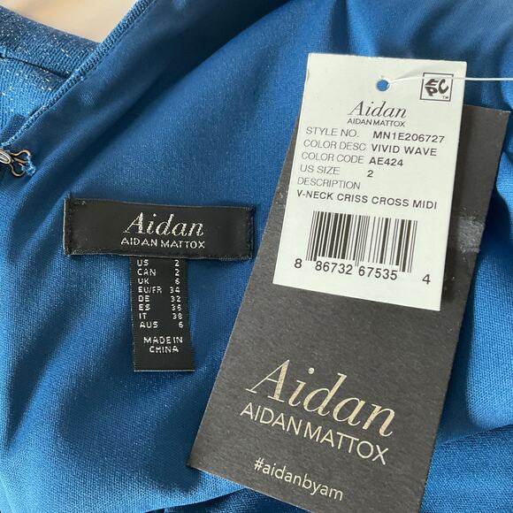 Aidan Mattox Cut Out Midi Sheath Cocktail Dress Blue Size 2 Sleeveless V-Neck - Picture 8 of 11